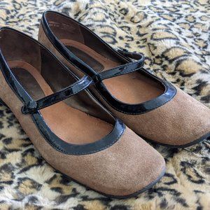 Leather Suede Naturalizer Flats